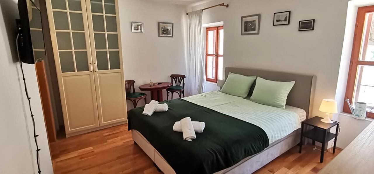 Studio Apartment L&G 罗维尼 外观 照片
